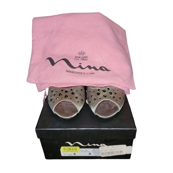 New York Nina size 6 high heel shoes Rhinestone, open toe, 3" Heel, gray - Picture 5 of 10
